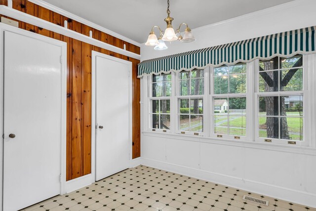 205 Woodlawn St, Walterboro, SC 29488