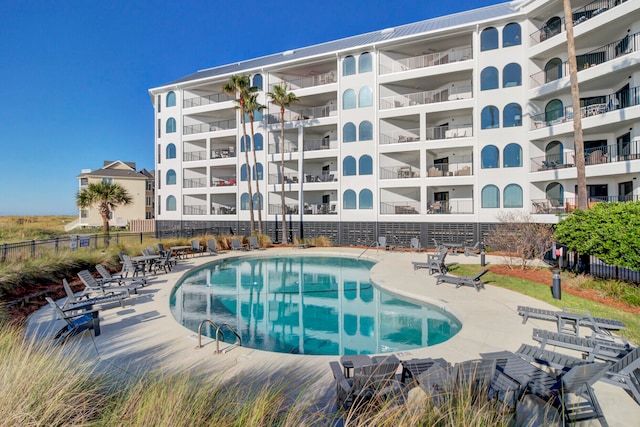 Listing photo 3 for 9002 Palmetto Dr Unit 320, Isle Of Palms SC 29451