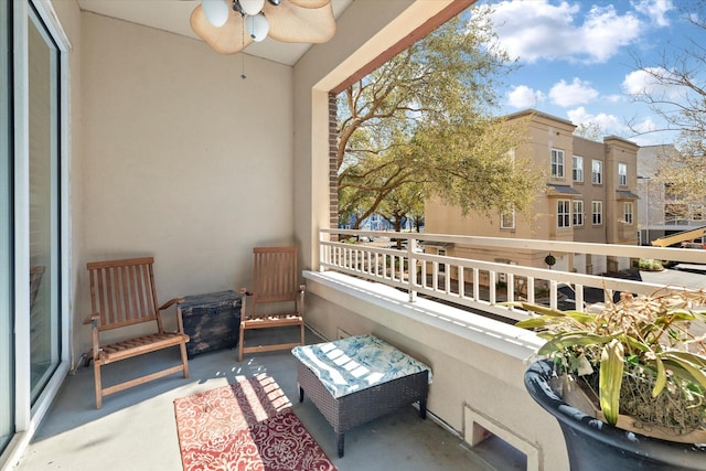 balcony with ceiling fan