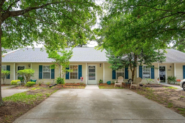1505 Blaze Ln, Charleston, SC 29412 - single story home featuring a porch and a shingled roof