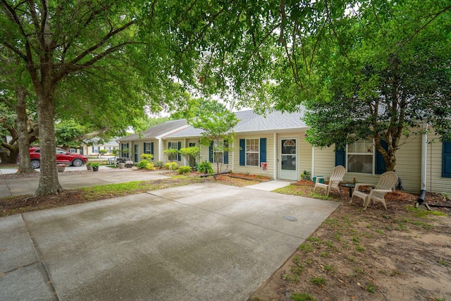 1505 Blaze Ln, Charleston, SC 29412 - view of single story home