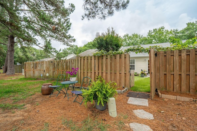 1505 Blaze Ln, Charleston, SC 29412 - view of yard