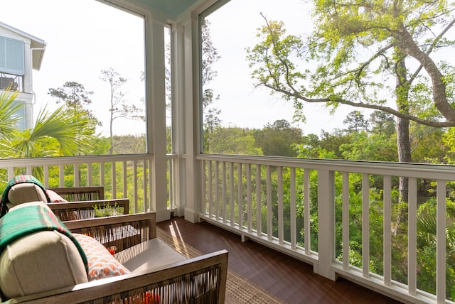 view of sunroom / solarium