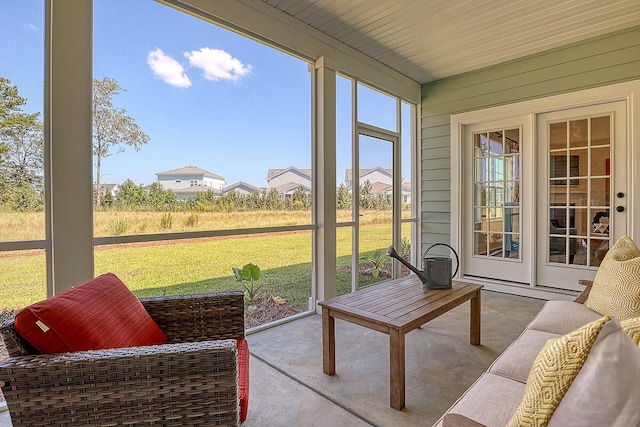 view of sunroom / solarium
