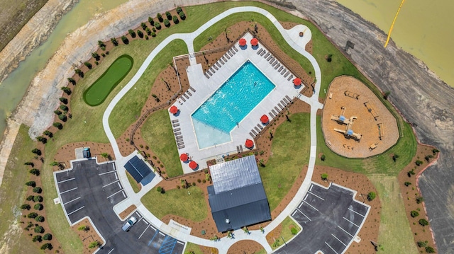 drone / aerial view of a pool area
