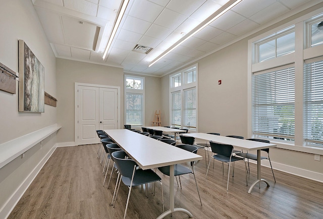 522 Tidewater Chase Ln, Summerville, SC 29486 - interior space with baseboards, wood finished floors, and visible vents