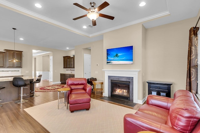 522 Tidewater Chase Ln, Summerville, SC 29486 - living area featuring wood finished floors, baseboards, ceiling fan, recessed lighting, and a fireplace with flush hearth