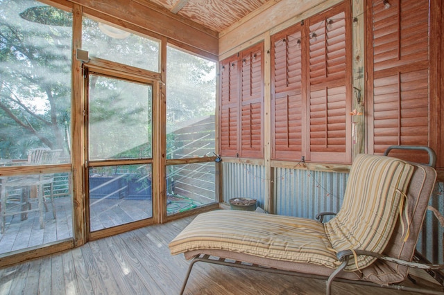 view of sunroom / solarium