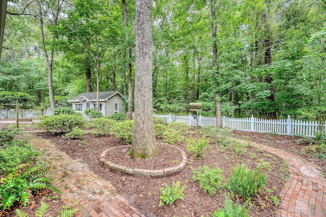 1148 Black Rush Cir, Mount Pleasant, SC 29466 - view of yard featuring an outbuilding and a view of trees