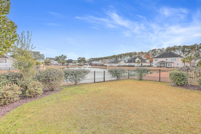 view of yard featuring a water view