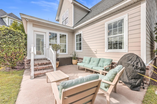 view of patio with outdoor lounge area