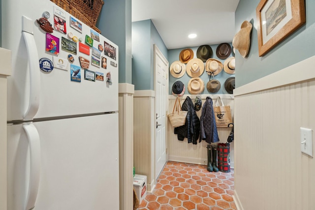 bathroom featuring wainscoting