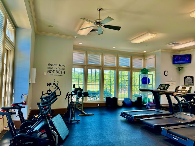 workout area featuring healthy amount of natural light, ornamental molding, a ceiling fan, and recessed lighting