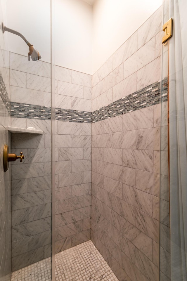1646 Marsh Harbor Ln, Mount Pleasant, SC 29464 - bathroom featuring a stall shower