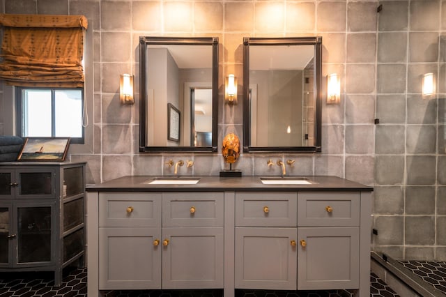 1646 Marsh Harbor Ln, Mount Pleasant, SC 29464 - full bathroom with tile walls and double vanity