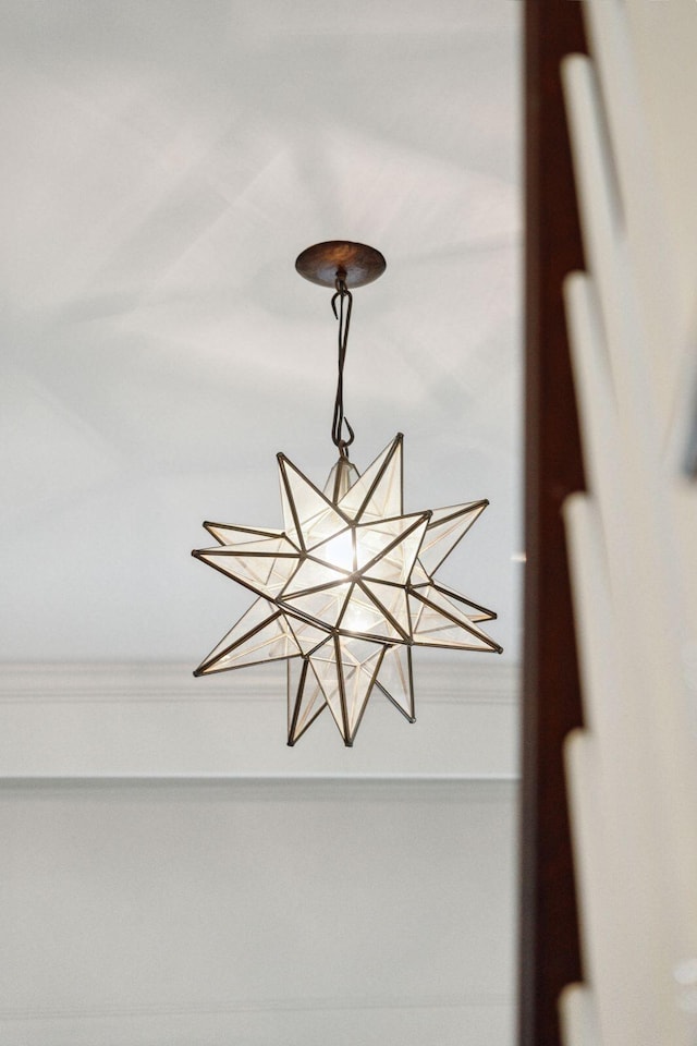 2 Bedons Aly, Charleston, SC 29401 - detailed view of a chandelier
