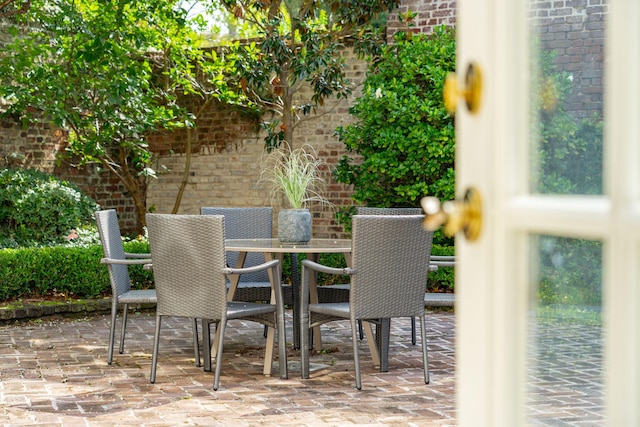 2 Bedons Aly, Charleston, SC 29401 - view of patio / terrace