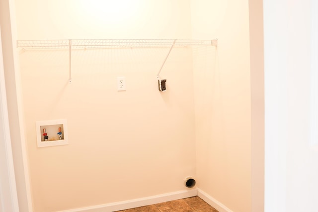 403 Sunny Side Way, Summerville, SC 29485 - laundry area featuring baseboards and hookup for a washing machine