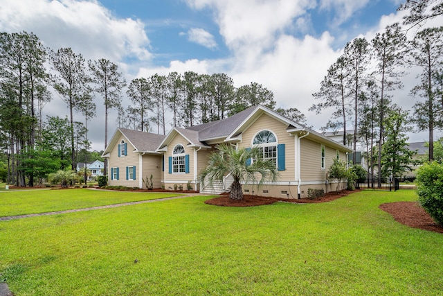 287 Commonwealth Rd, Mount Pleasant, SC 29466 - single story home featuring a front yard and crawl space