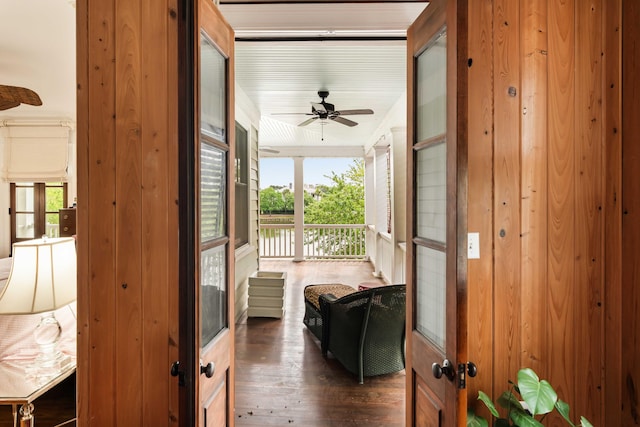 18 Fernandina St, Mount Pleasant, SC 29464 - foyer entrance featuring a ceiling fan and dark wood finished floors