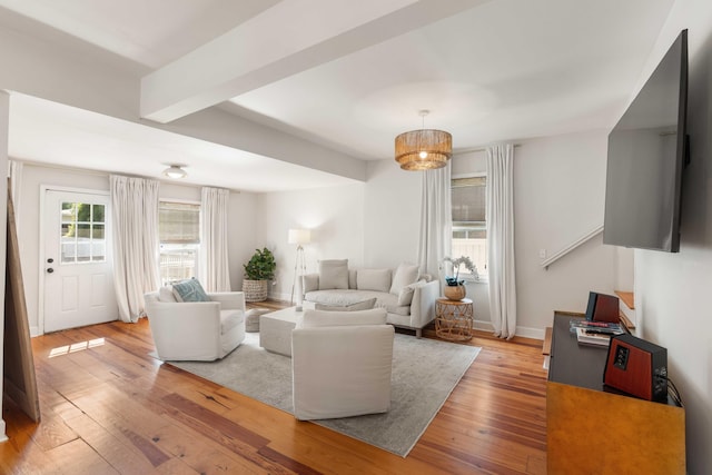 814 Rutledge Ave, Charleston, SC 29403 - living area featuring light wood-style floors