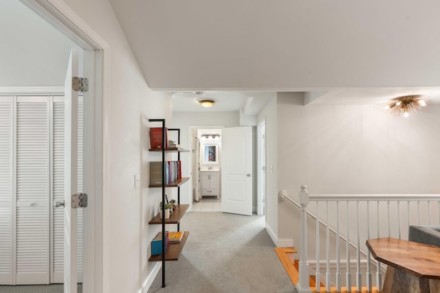 814 Rutledge Ave, Charleston, SC 29403 - corridor featuring carpet floors, an upstairs landing, and baseboards