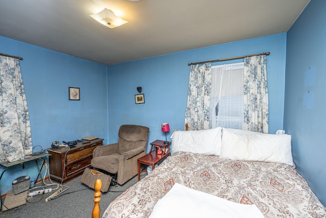 bedroom featuring carpet floors