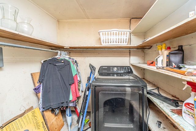 interior space with washer / clothes dryer