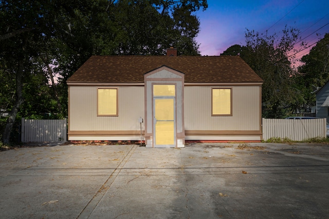 view of front of home