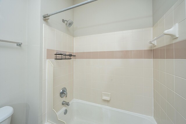 45 Scyamore Ave Unit 623, Charleston, SC 29407 - full bath with toilet and tub / shower combination