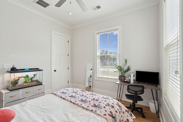 1474 Indian St, Mount Pleasant, SC 29464 - bedroom with wood finished floors, ornamental molding, baseboards, recessed lighting, and a ceiling fan