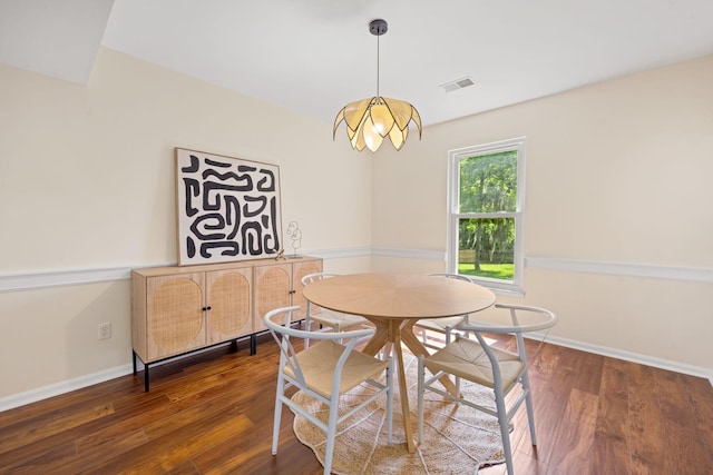 8112 Halifax Way N, Charleston, SC 29420 - dining space featuring wood finished floors and baseboards