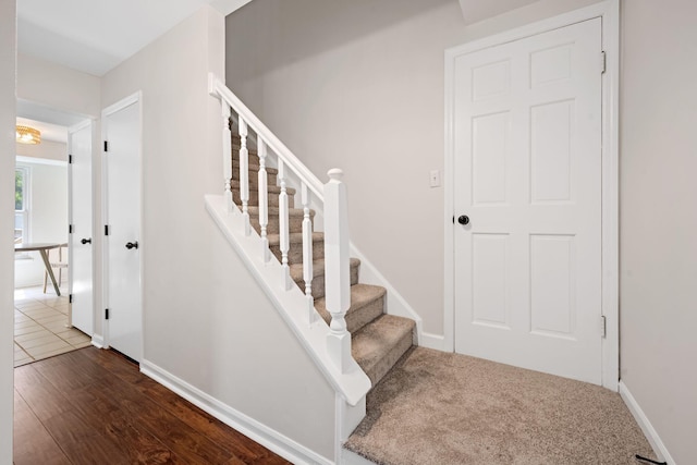 8112 Halifax Way N, Charleston, SC 29420 - staircase with baseboards and wood finished floors
