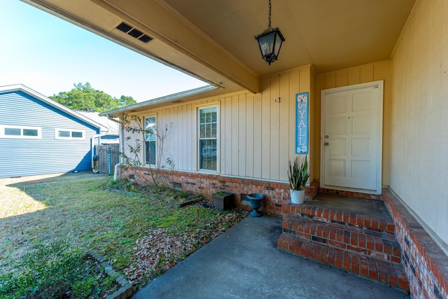 view of entrance to property