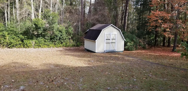 view of outbuilding