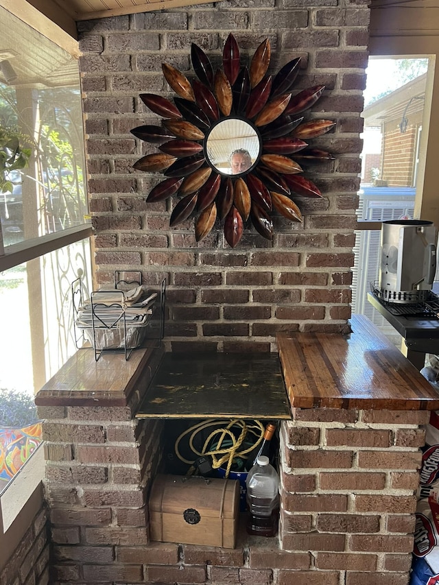 111 Newington Rd, Summerville, SC 29485 - view of interior details