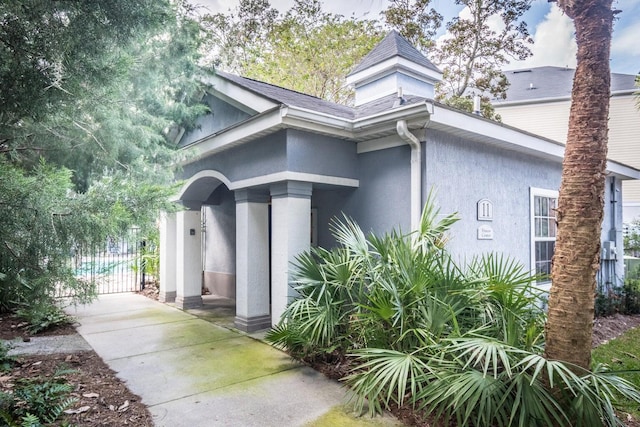 view of entrance to property