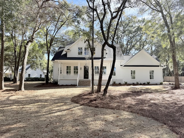 view of front of house with covered porch