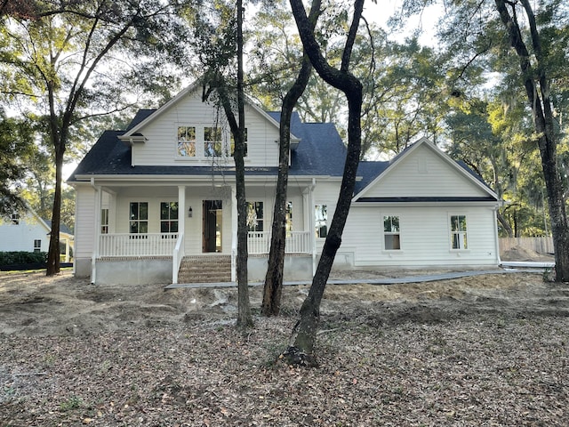 view of front of property with covered porch