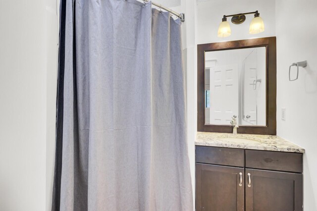 2159 Spoleto Ln Unit E, North Charleston, SC 29406 - full bathroom with vanity and a shower with shower curtain