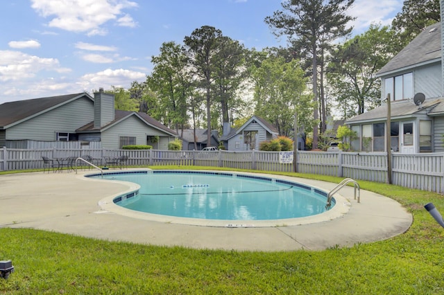 2159 Spoleto Ln Unit E, North Charleston, SC 29406 - community pool featuring a residential view and a patio