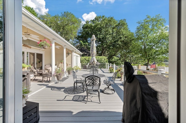 3948 Gift Blvd, Johns Island, SC 29455 - deck featuring outdoor dining space and a ceiling fan