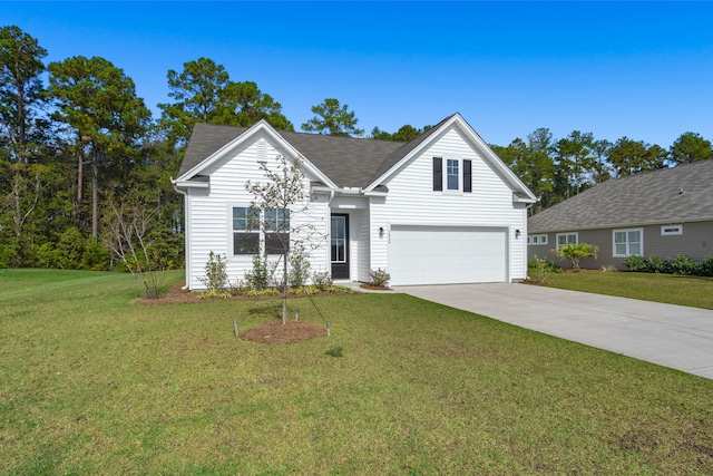 view of front of house with a front yard