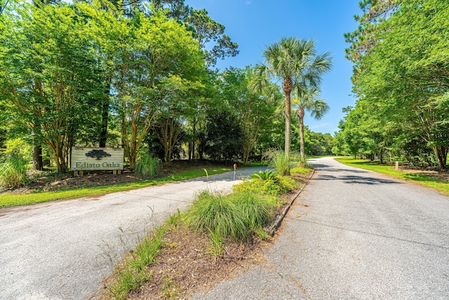 983 Seaside Ln, Edisto Island, SC 29438