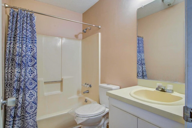 607 Waterwood Dr, Goose Creek, SC 29445 - bathroom with toilet, shower / tub combo with curtain, and vanity