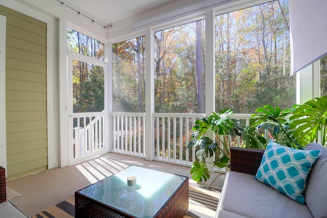 view of sunroom / solarium