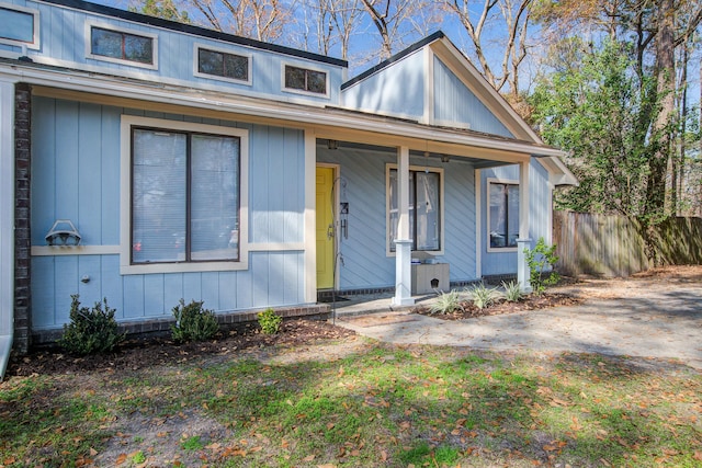 view of front of home