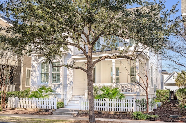 view of front of house