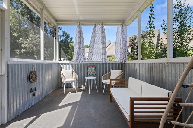 view of sunroom / solarium