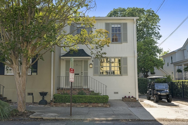 5 Smith St, Charleston, SC 29401 - view of front facade with crawl space